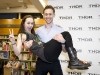 Tom Hiddleston and Fan Photo