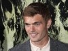Alex Roe Photo