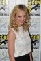 Nora Arnezeder Photo