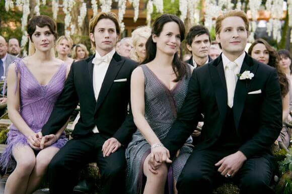Ashley Greene, Jackson Rathbone, Elizabeth Reaser and Peter Facinelli in Breaking Dawn Part 1.