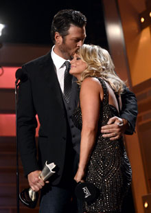 Blake Shelton and Miranda Lambert at the 2013 CMA Awards