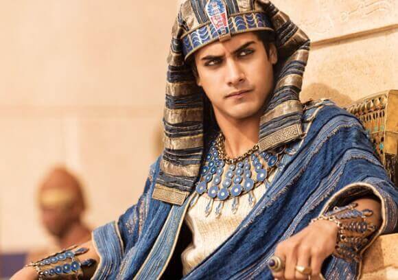 Avan Jogia in Tut
