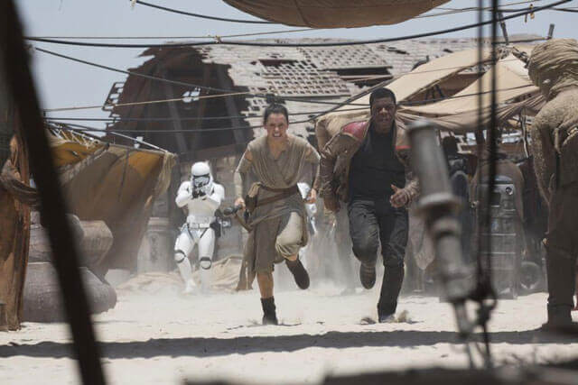 Daisy Ridley, John Boyega Star Wars The Force Awakens Photo