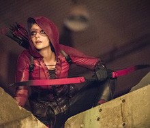 Willa Holland Arrow Season 4