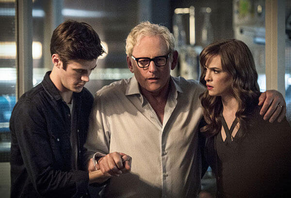 Flash Grant Gustin Victor Garber Danielle Panabaker