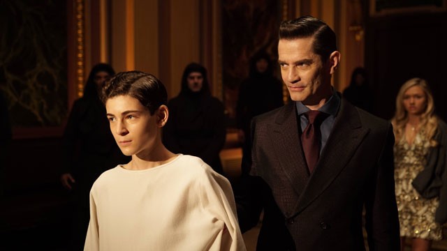 Gotham Season 2 David Mazouz and James Frain