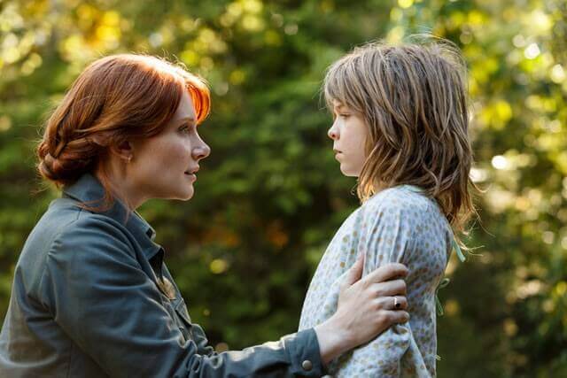 Bryce Dallas Howard and Oakes Fegley in Pete's Dragon