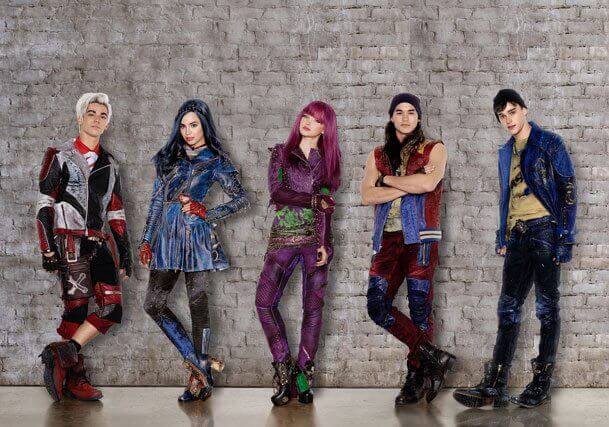 Descendants 2 Cast Photo