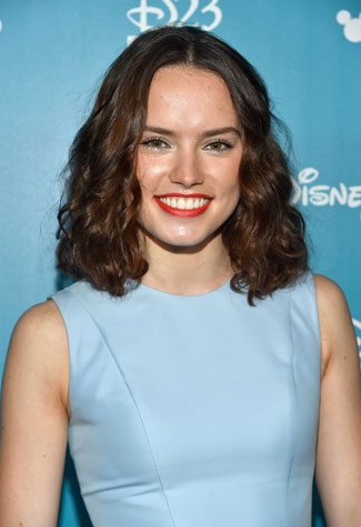 Daisy Ridley Smiling at D23