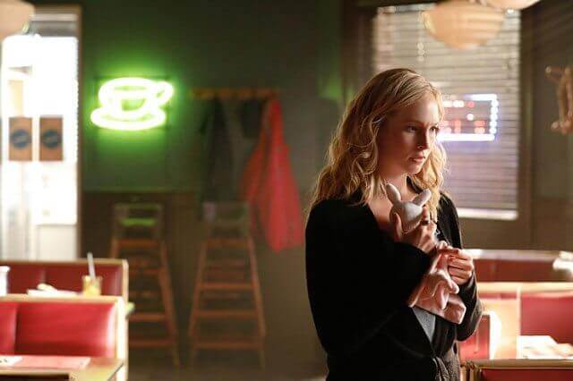 Vampire Diaries season 8 episode 6 Candice King as Caroline