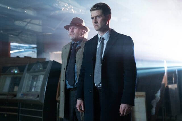 Gotham Season 3 Episode 12 Ben McKenzie and Donal Logue