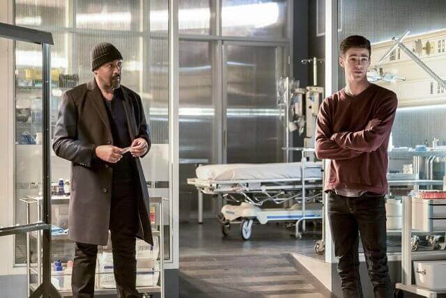 The Flash season 3 episode 23 Jesse L Martin and Grant Gustin