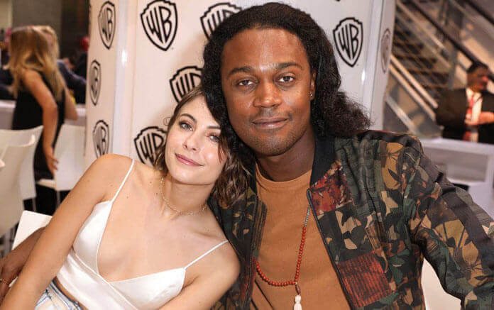 Arrow Willa Holland and Echo Kellum