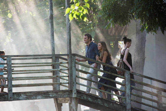 All I See Is You Blake Lively and Jason Clarke