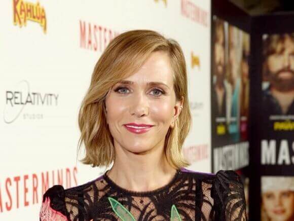 Kristen Wiig to star in Bless the Harts