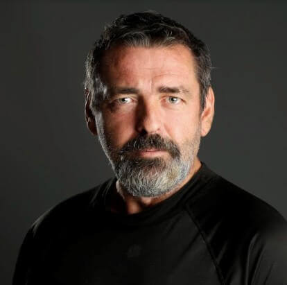 Angus Macfadyen joins Strange Angel