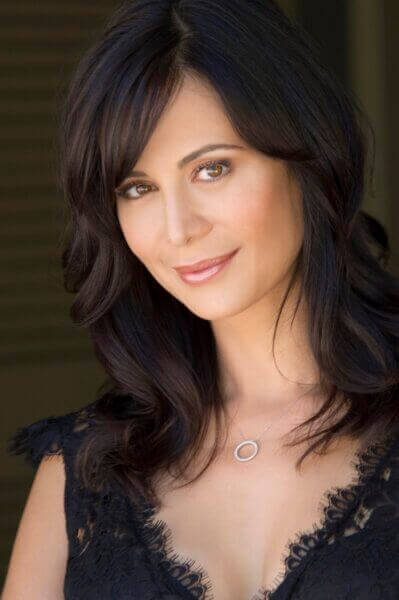 Catherine Bell in Jailbreak Lovers