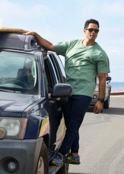 Alex Tarrant in NCIS Hawaii season 3 episode 8