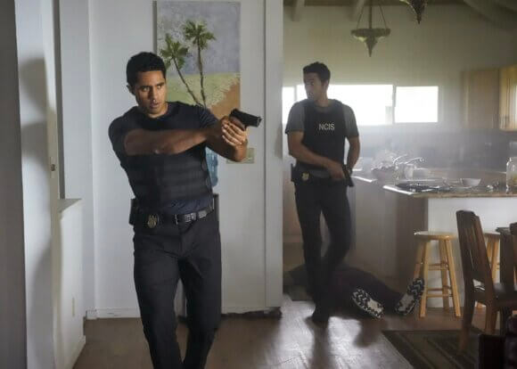 Alex Tarrant and Noah Mills in NCIS Hawaii Season 3 Episode 9