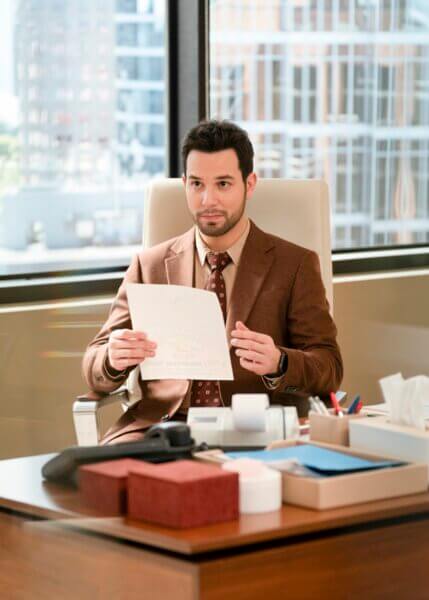 Skylar Astin in So Help Me Todd Season 2 Episode 7