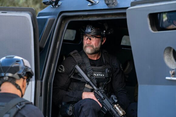 Jay Harrington in SWAT Season 7 Episode 9