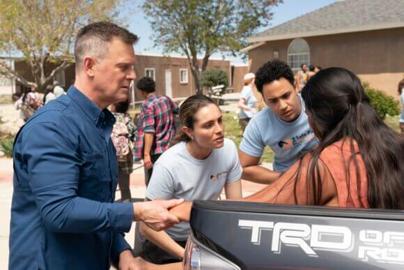 Peter Krause in 9-1-1 season 7 episode 8