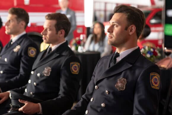 Oliver Stark and Ryan Guzman in 9-1-1 season 7