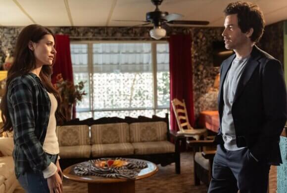 Eva De Dominici and Santiago Cabrera in season 3 finale