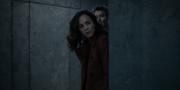 Alice Braga and Joel Edgerton in episode 3