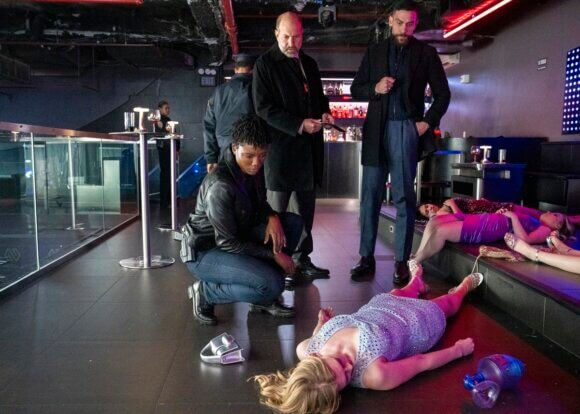 Katherine Renee Kane and Zeeko Zaki in season 6 episode 12