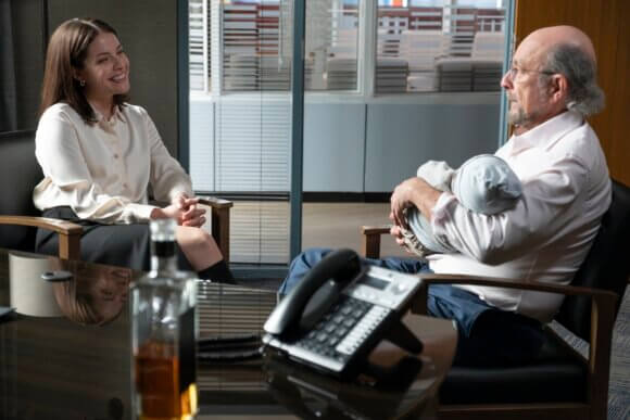 Paige Spara and Richard Schiff in season 7 episode 10