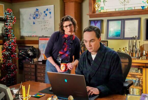 Mayim Bialik and Jim Parsons in the series finale