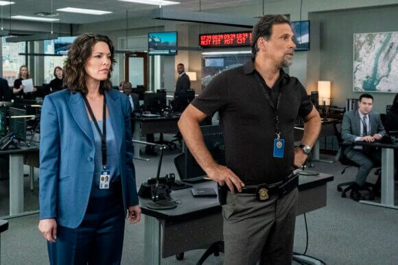Alana De La Garza and Jeremy Sisto in Season 7 Episode 1