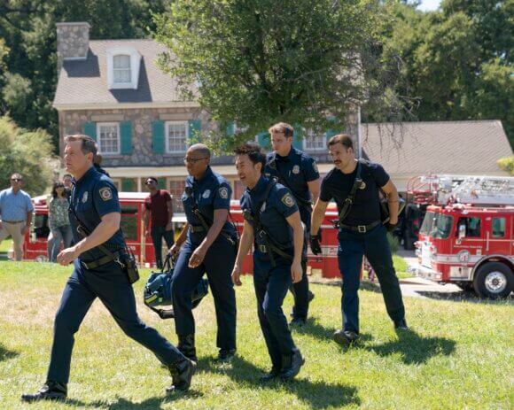 Peter Krause and Aisha Hinds