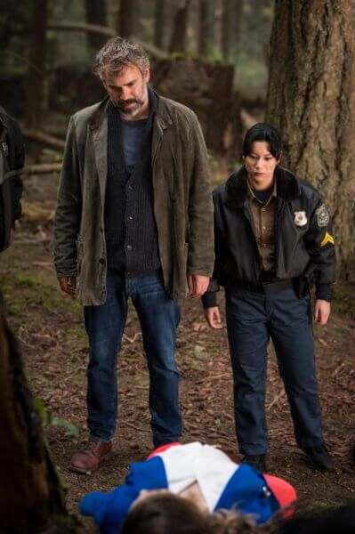 Rossif Sutherland and Mya Lowe