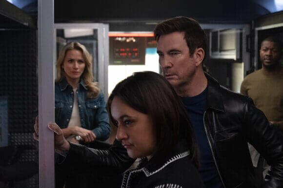 Shantel VanSanten, Roxy Sternberg, and Dylan McDermott