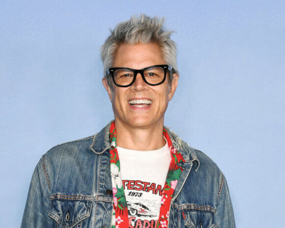 Johnny Knoxville hosts Fear Factor