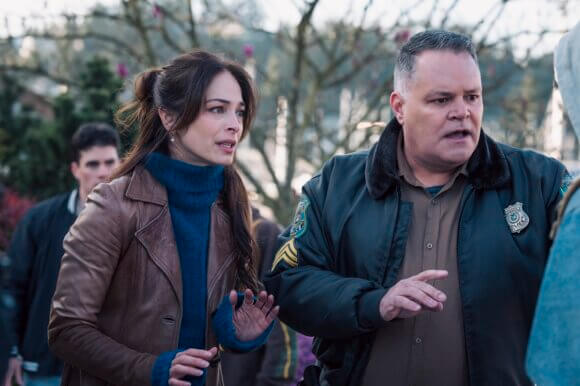 Kristin Kreuk and Aaron Douglas