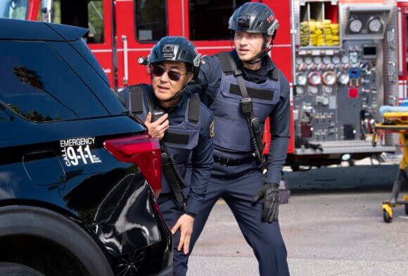 Kenneth Choi and Oliver Stark