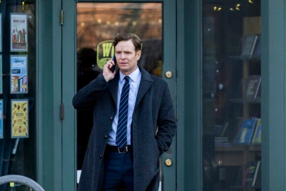 Nick Gehfluss in episode 8