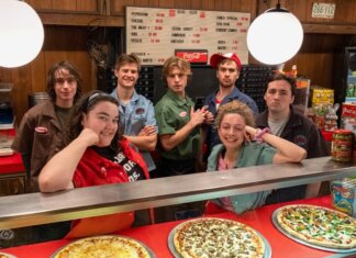 Netflix Confirms ‘Minimum Wage’ Comedy Series Based on American High Shorts Minimum Wage Cast
