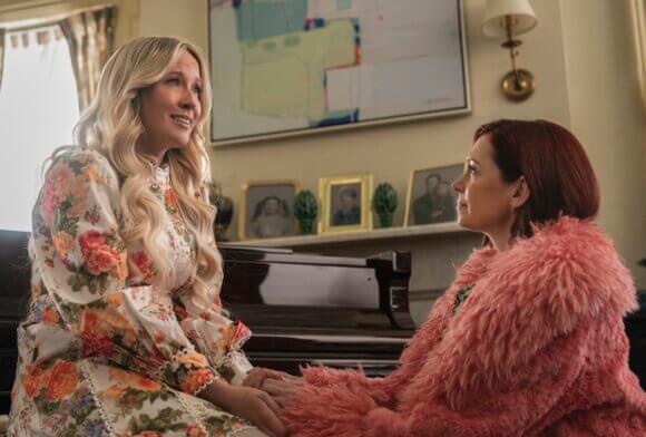 Anna Camp and Carrie Preston