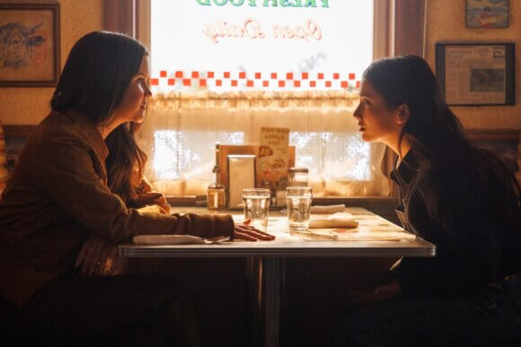Maren Morris and Amanda Arcuri