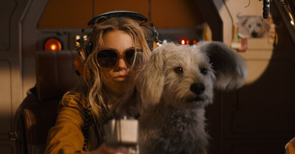 Supergirl Milly Alcock and Krypto