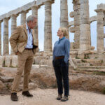 Dig stars Hugh Laurie and Amy Poehler