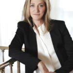 Edie Falco Katie Greaves