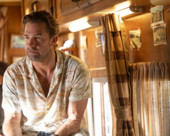 RJ Decker Season 2 Episode 1 Scott Speedman
