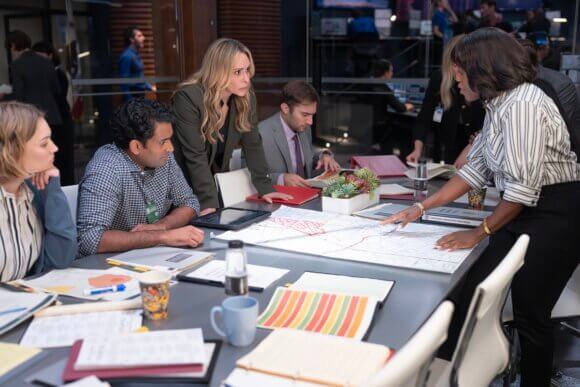 Sanjay Rao, Jennifer Love Hewitt and Angela Alise in season 10 episode 3