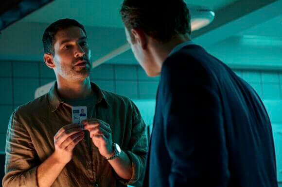 Tom Ellis in season 2 episode 3