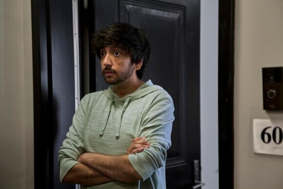 Nik Dodani in episode 2